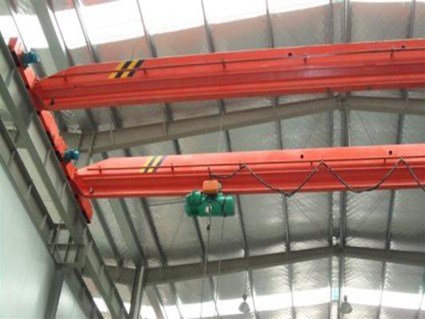 青海玉树单梁桥式起重机生产厂家提供维修