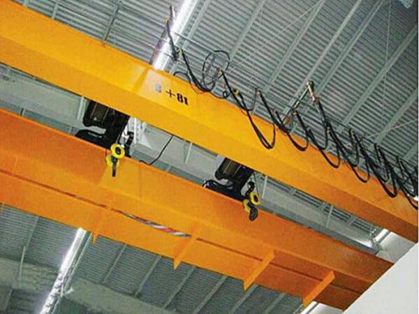 辽宁辽阳双梁桥式起重机生产厂家料箱起重机