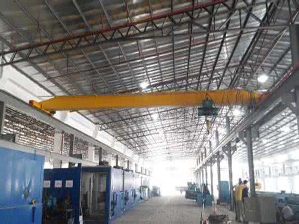 甘肃临夏双梁桥式起重机厂家注重品牌建设