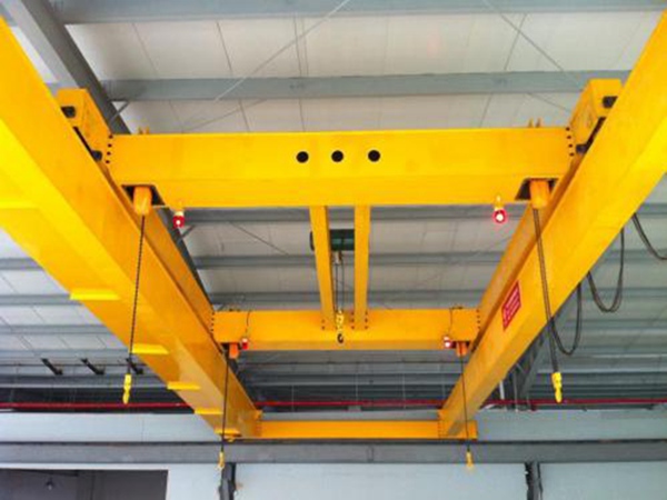 福建泉州双梁桥式起重机厂家用户利益出发